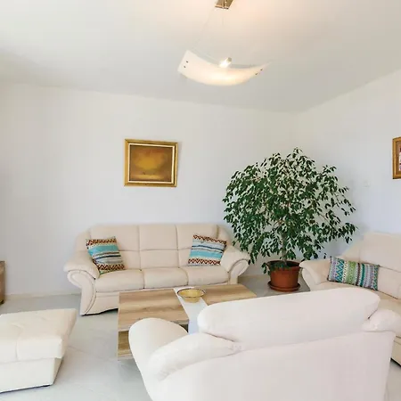 Casa de Férias Three-bedroom In