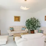 Holiday home Three-bedroom In